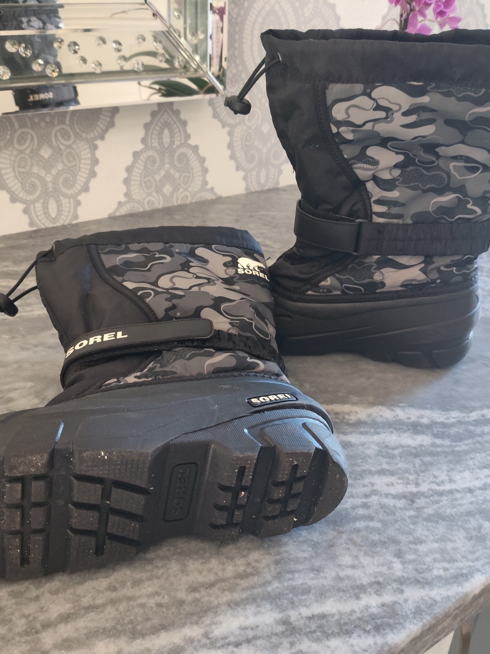 Sorel Kids Black & Gray Camo Snow Boots
